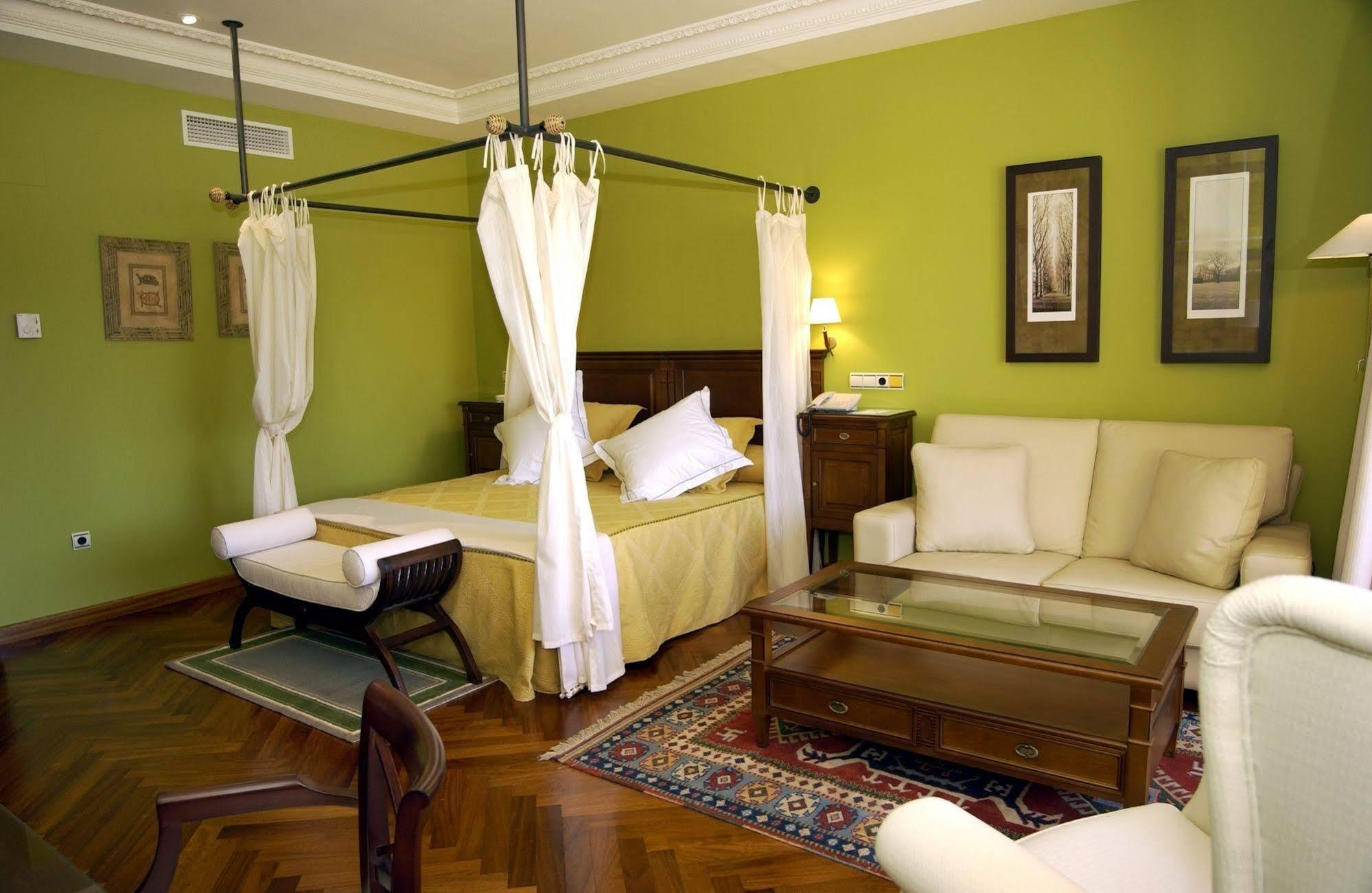 Soho Boutique Vistahermosa Hotel